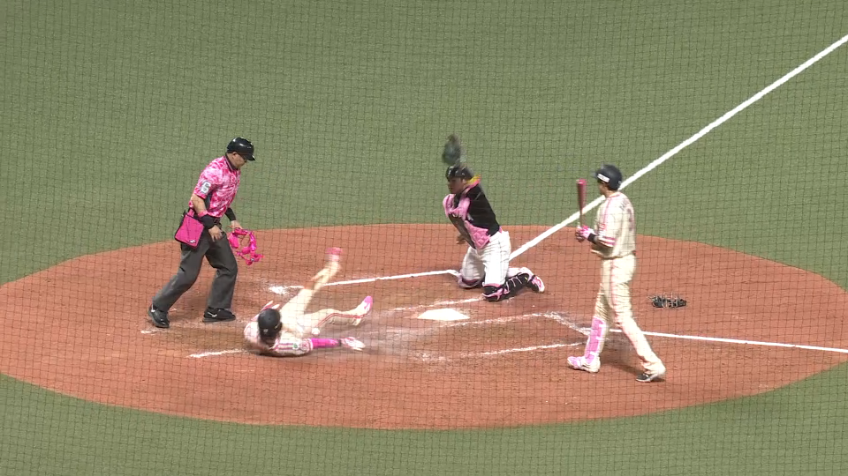 3回裏・H周東佑京 ホームスチールに成功し同点に追いつく!!