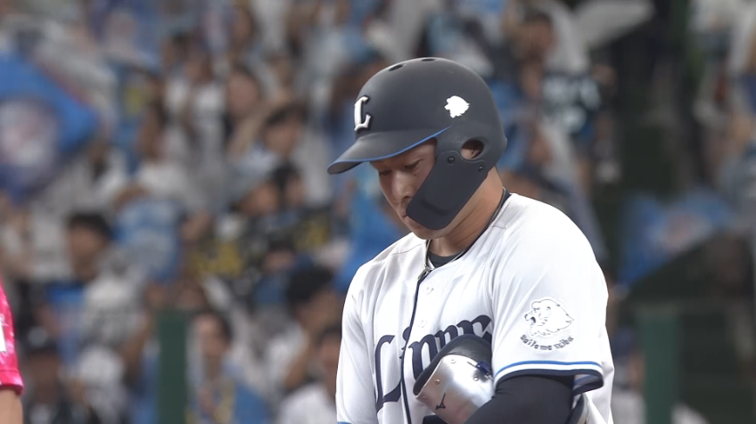 6回裏・L渡部聖弥 チーム10安打目!! センターの頭上を越えるタイムリー2ベース!!