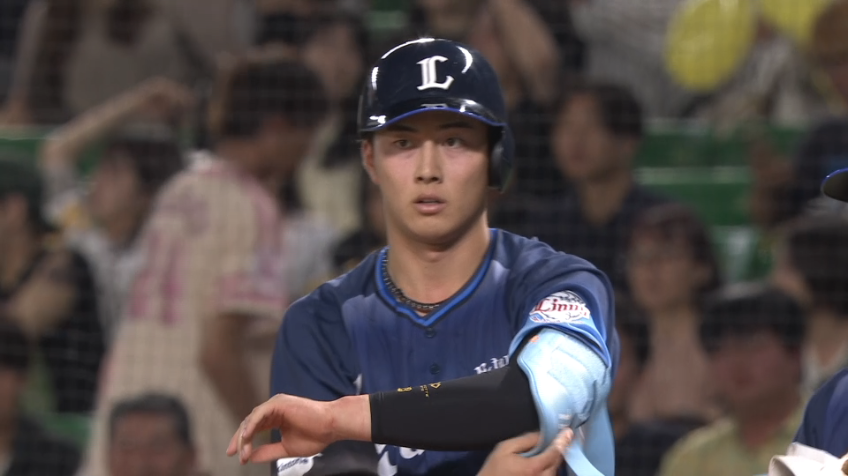 7回表・L長谷川信哉 貴重な追加点!! ライトへのタイムリーヒット!!