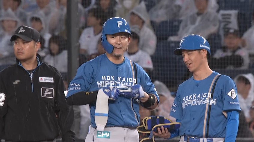 2回表・F水野達稀 先制のタイムリーヒットを放つ!!