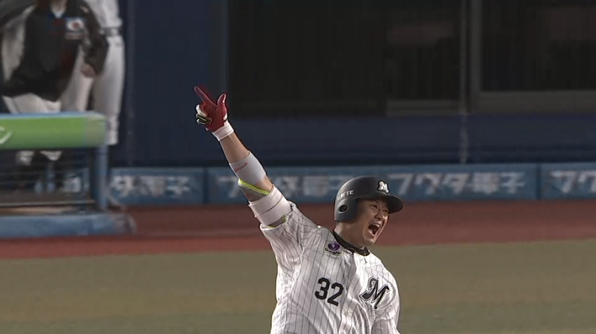 3回裏・M佐藤都志也 追加点となるライトへの第6号ホームラン!!