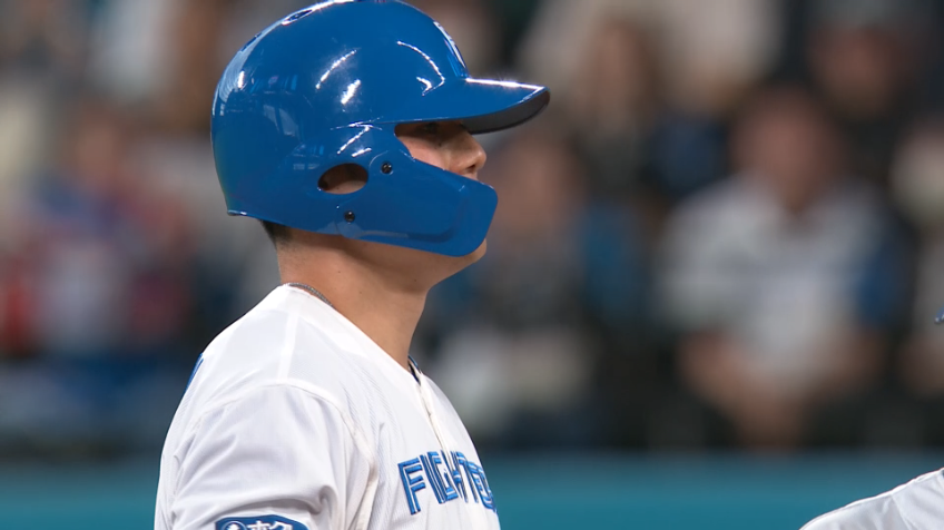 9回裏・F清宮幸太郎 外野に落ちるタイムリーヒットで2点差に詰め寄る!!