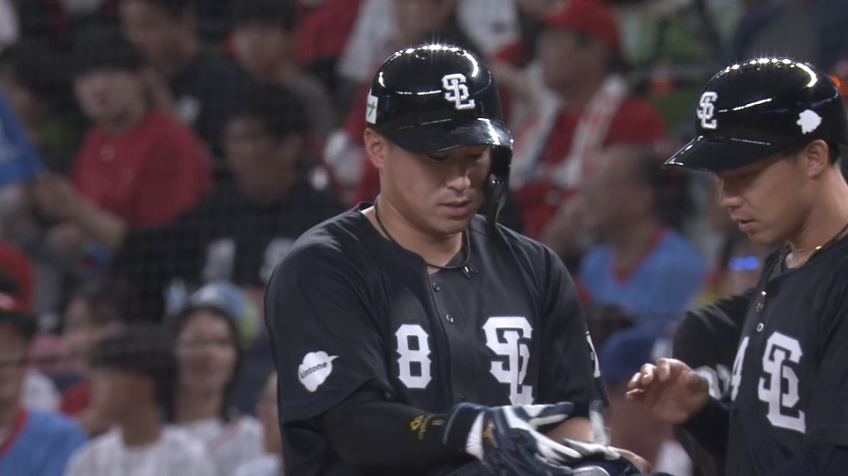 1回裏・L渡部聖弥 怒涛の4連打!! センターへのタイムリーで3点目!!