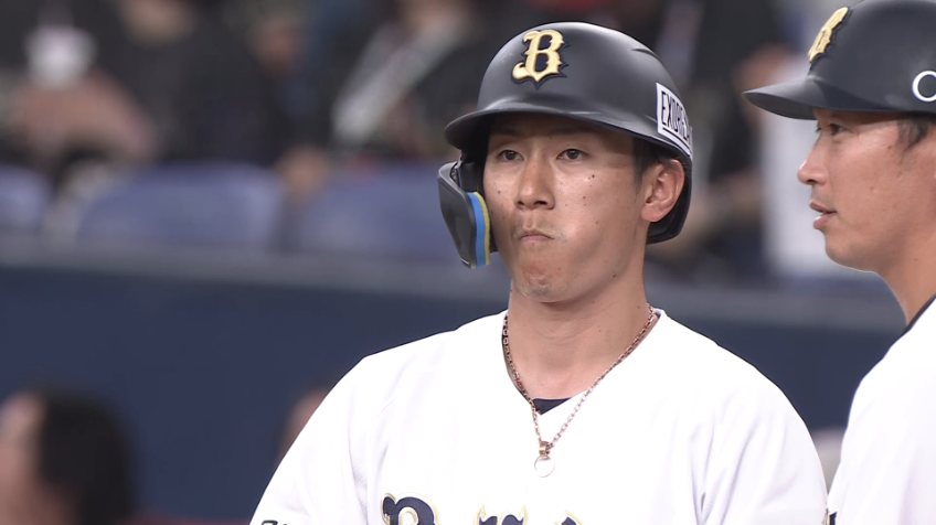 7回裏・B西川龍馬 ライトへのタイムリーヒットで相手を突き放す!!