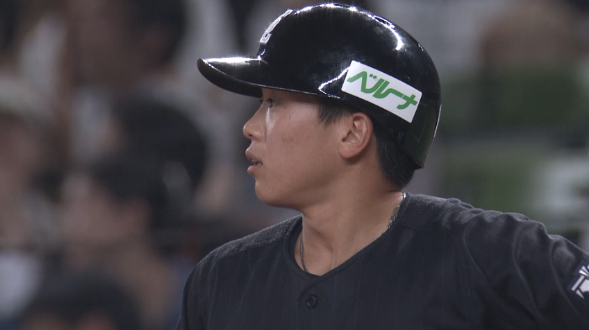 6回裏・L滝澤夏央 チャンスは逃さない!! レフト前へのタイムリーヒットで貴重な追加点!!