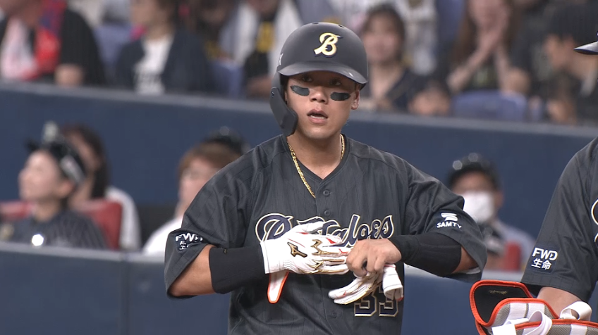 4回裏・B杉澤龍 ライトへのタイムリーヒットで同点!!