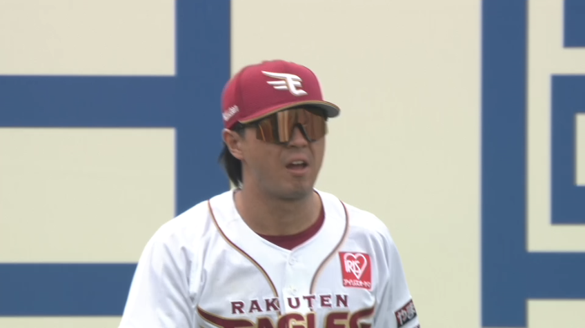 6回表・E佐藤直樹 長打を防ぐファインプレー!!