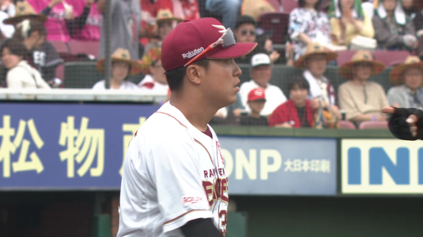 8回表・E渡邊佳明 バントフライをスライディングキャッチ!!