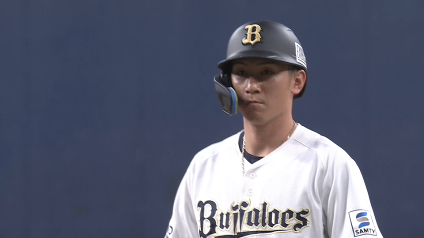 10回裏・B西川龍馬 ノーステップ打法で芸術的な流し打ちを見せる!!