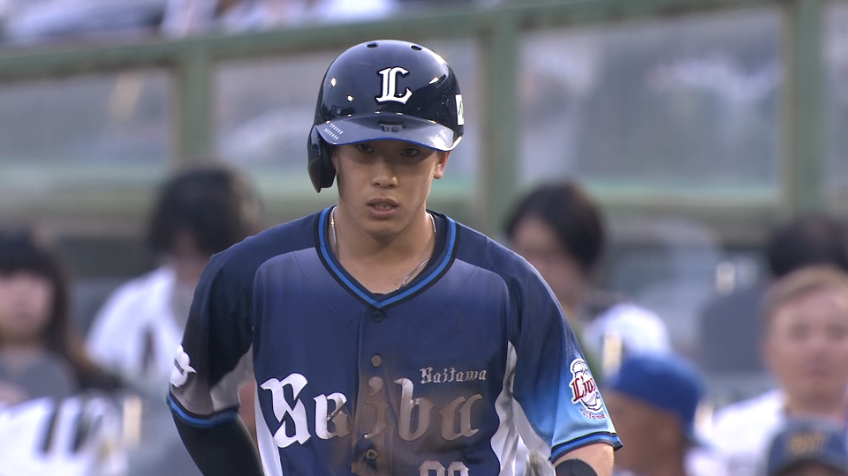3回表・L滝澤夏央 ライトへのタイムリーヒットですぐさま同点!!