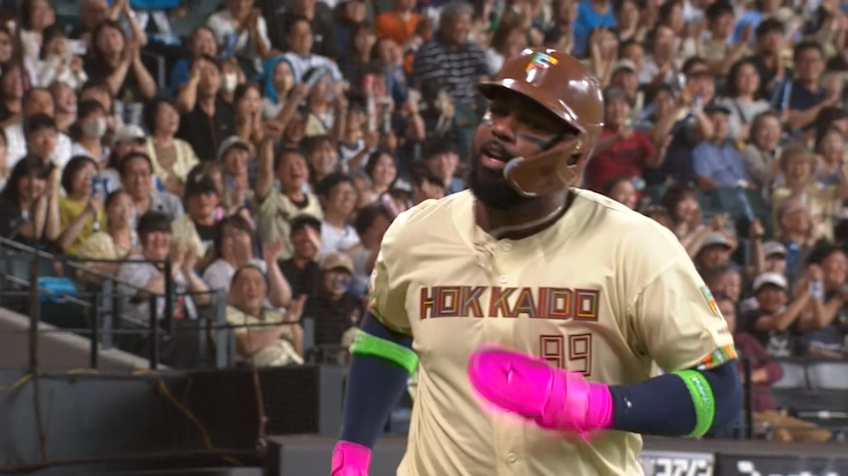 3回裏・Fレイエス 一塁から激走で本塁生還!!