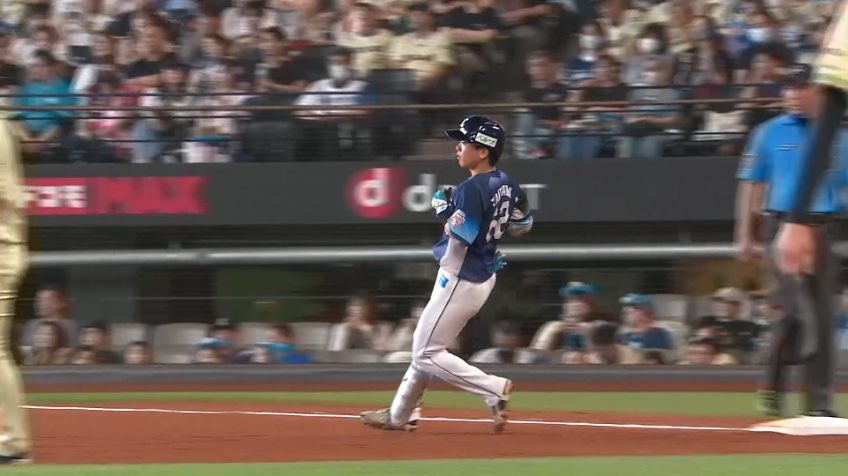 5回表・L滝澤夏央 3連打!! センター前へのタイムリーヒット！！