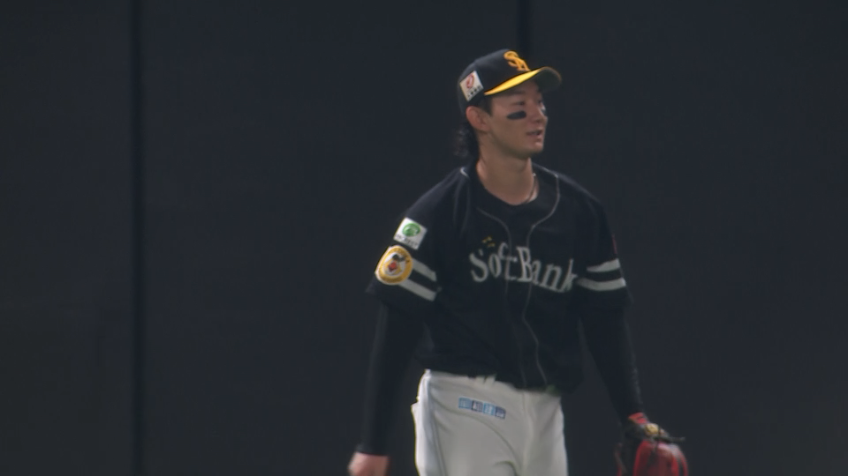1回裏・H正木智也 右中間への打球をアウトにする好プレー!!