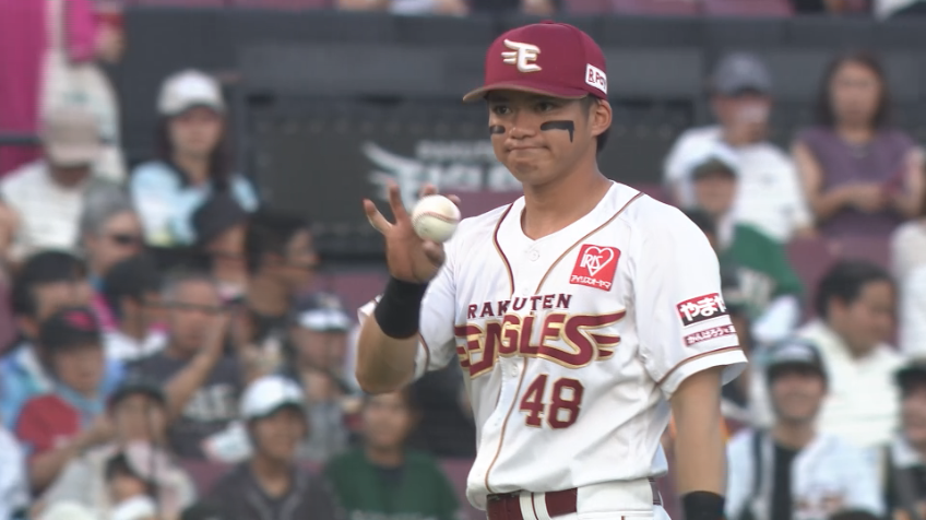 1回表・E平良竜哉 鋭い打球をダイビングキャッチ!!