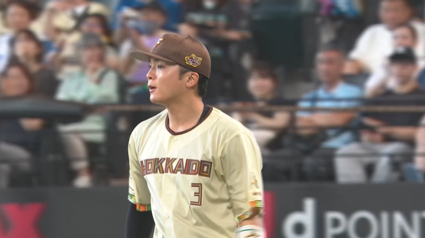 2回表・F郡司裕也 一塁線に抜けそうなあたりをスライディングキャッチ!!