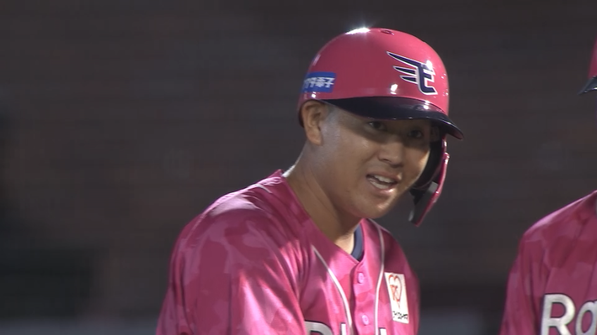 7回裏・E繁永晟 プロ初ヒットは貴重な勝ち越しタイムリー!!