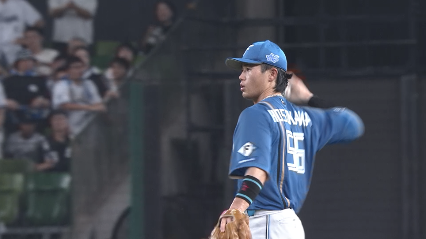 4回裏・F細川凌平 ドンピシャのタイミングでジャンピングキャッチ!!