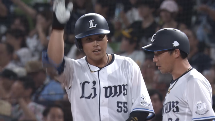 6回裏・L仲三優太 ノーアウト満塁からタイムリーを放つ!!