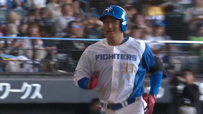 4回裏・F有薗直輝 プロ初ホームランは貴重な追加点!!