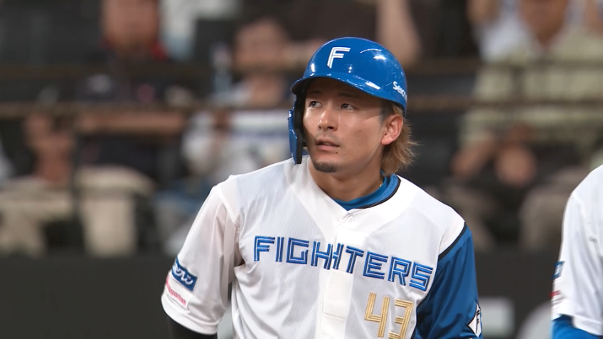 2回裏・F水野達稀 センター前へのタイムリーヒットで貴重な追加点!!