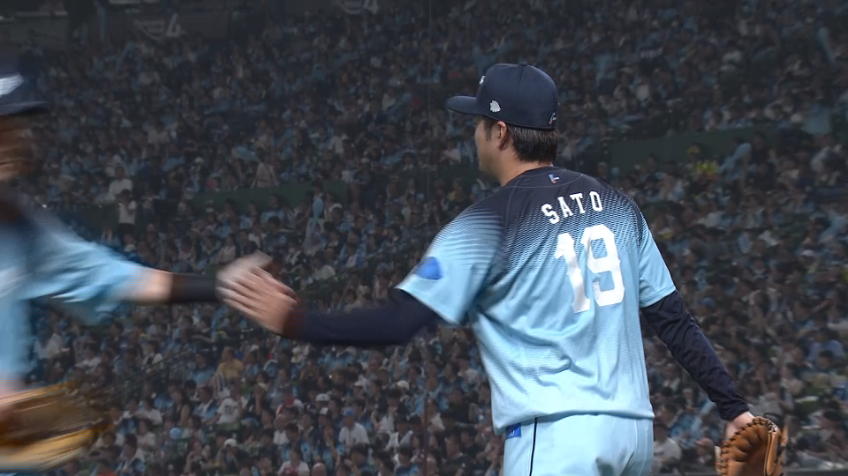 7回表・L佐藤隼輔 この回を3者凡退に抑え勝ち投手!!