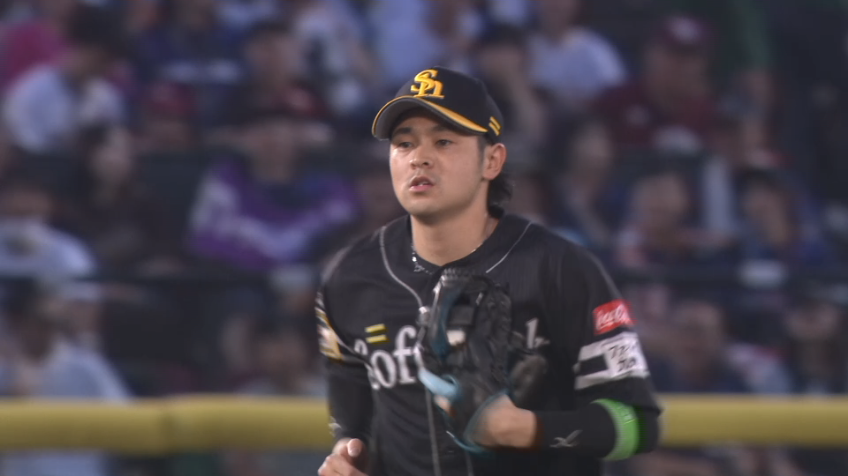 2回裏・H川瀬晃 ショート頭上を越えそうな打球をジャンピングキャッチ!!