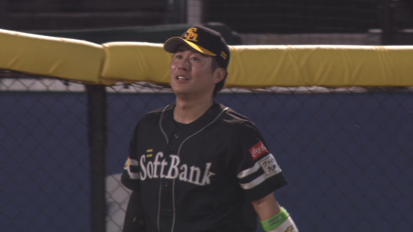 8回裏・H川村友斗 左中間への大きな当たりをスライディングキャッチ!!