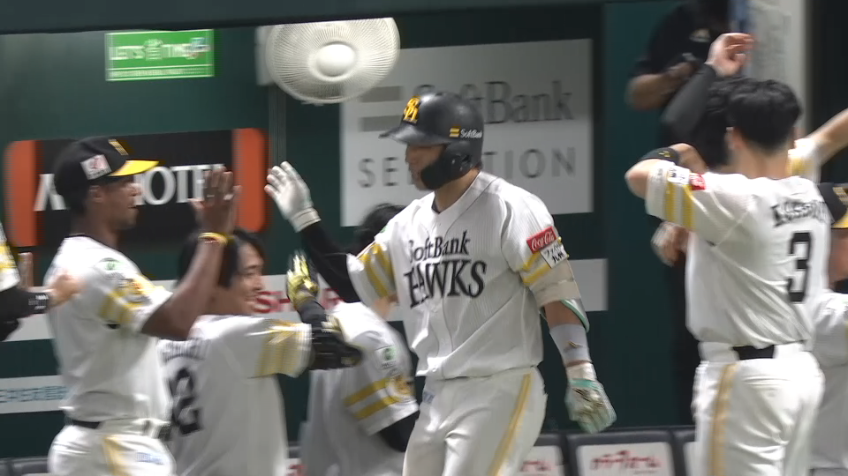 8回裏・H野村勇 チームを勝利へ導く勝ち越し2ランホームラン!!