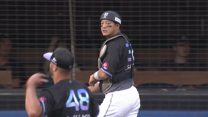 3回表・M佐藤都志也 完璧な送球で盗塁を阻止!!