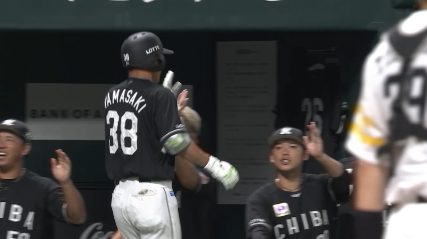 5回表・M山崎剛 移籍後初!! 今季第1号の2ランホームラン!!