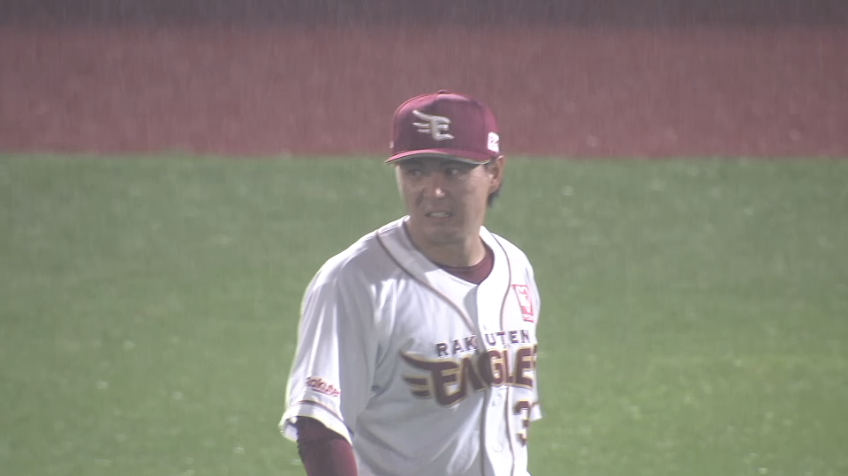 4回表・E佐藤直樹・宗山塁 見事な中継プレーでバッターランナーをアウトに!!