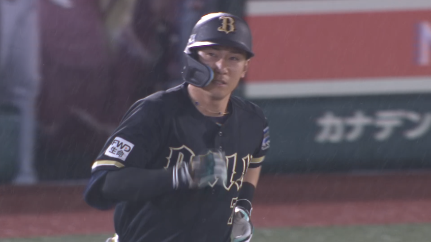 5回表・B西川龍馬 ライトスタンドへの第9号2ランホームラン!!