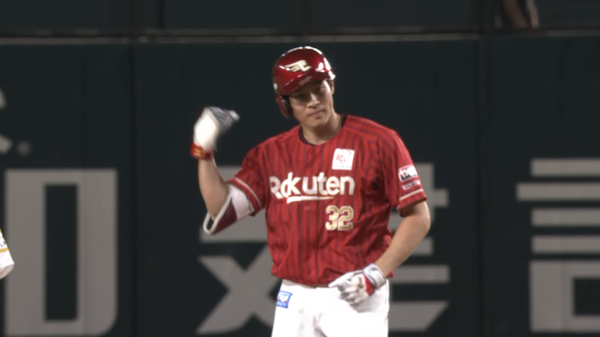 9回表・E中島大輔 タイムリー2ベースヒットで貴重な追加点!!