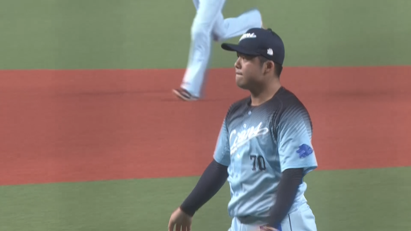 1回表・L豆田泰志 プロ初先発!! 初回を2奪三振を含む3者凡退!!
