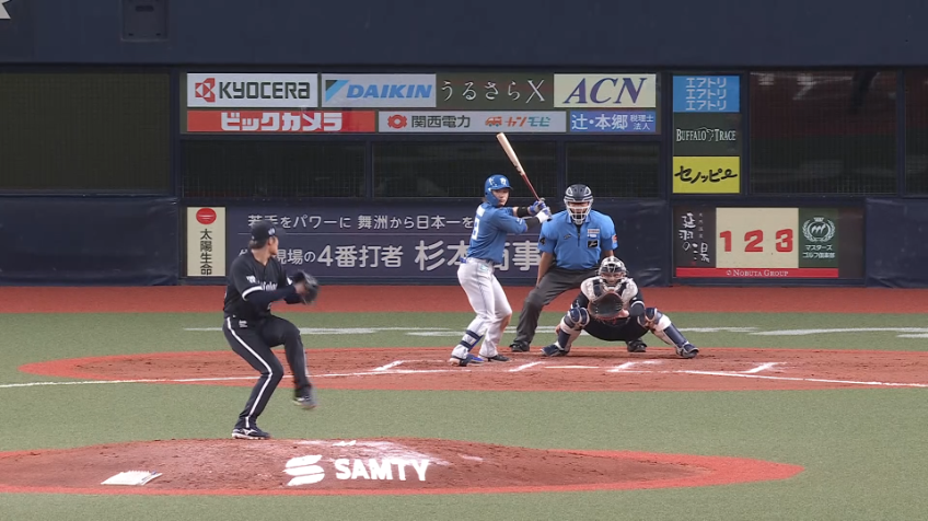 7回表・F水野達稀 ライトへのタイムリーヒットで今日3打点!!