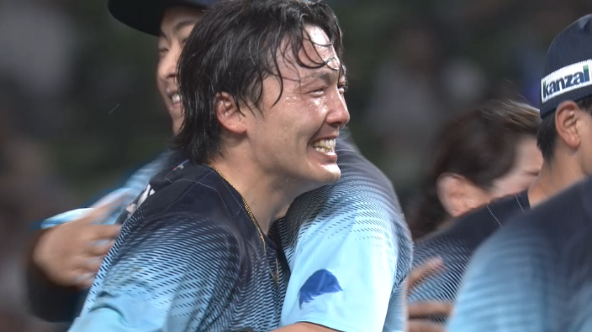9回裏・L源田壮亮 ライトへのサヨナラタイムリーヒット!!