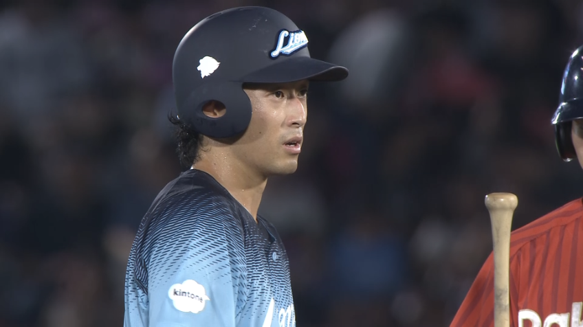 7回表・L佐藤太陽 レフト線への勝ち越しタイムリー2ベース!!