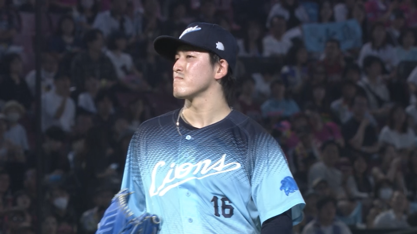 3回裏・L隅田知一郎 見事な牽制で誘い出してアウトにする!!