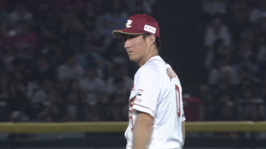 9回表・E小深田大翔 強烈な打球にダイビングキャッチ!!