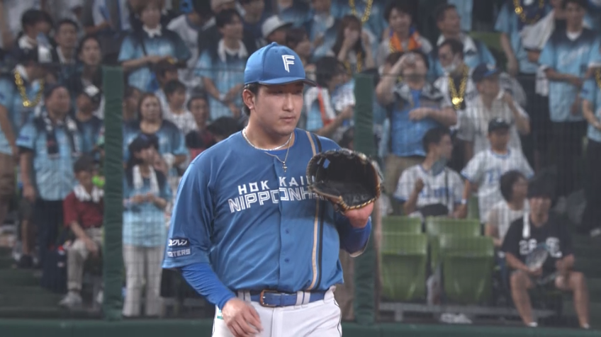 4回裏・F有薗直輝 三遊間の打球に球際の強さを見せる!!