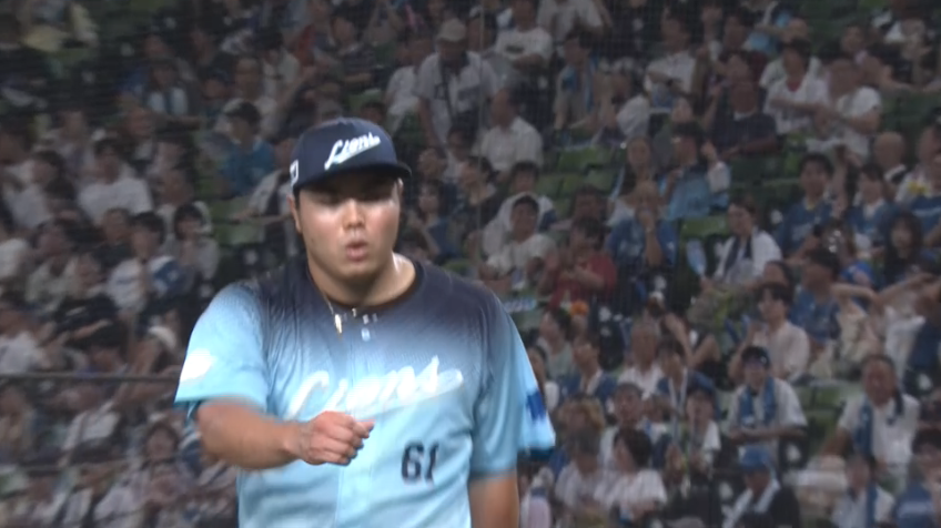 6回表・L平良海馬 160キロの直球で三振を奪いピンチを凌ぐ!!