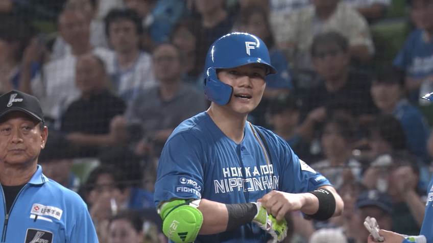 3回表・F清宮幸太郎 チャンスで決めた!! センター前への先制タイムリー!!