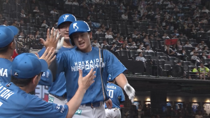 6回表・L大塚瑠晏 ライトスタンドへの2ランHRで点差を広げる!!