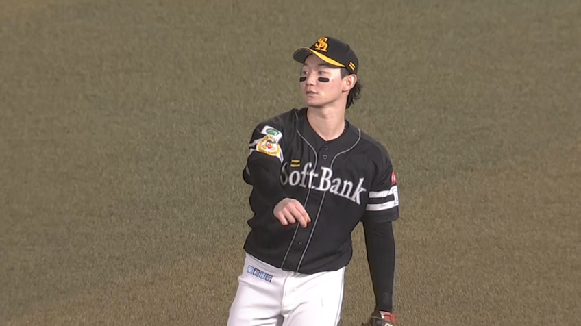 5回裏・H正木智也 スライディングキャッチの好守を見せる!!