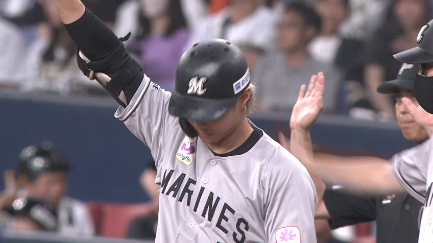 7回表・M藤原恭大 負けじと後輩の前で勝ち越しのタイムリー!!
