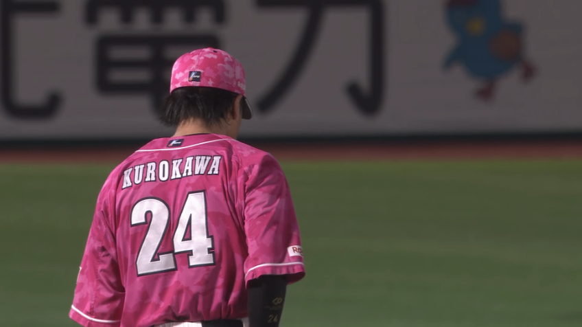 3回表・E黒川史陽 三遊間抜けそうな打球を処理しアウトを奪う!!