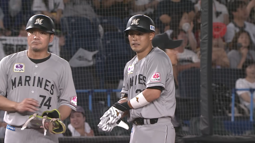 5回裏・M山崎剛 右中間を破る打球は移籍後初の3ベースヒット!!