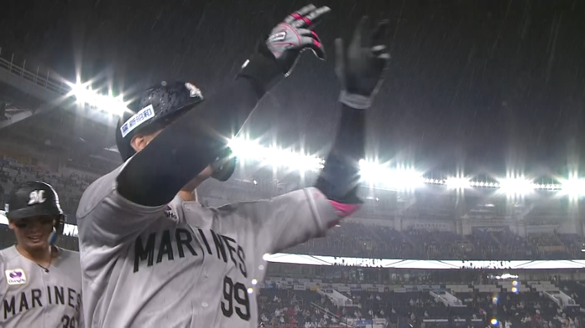 8回裏・Mソト 左中間へ今季第16号2ランホームラン!!
