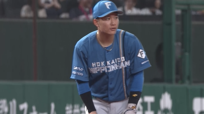 4回裏・F奈良間大己 抜けそうな当たりをダイビングキャッチ!!