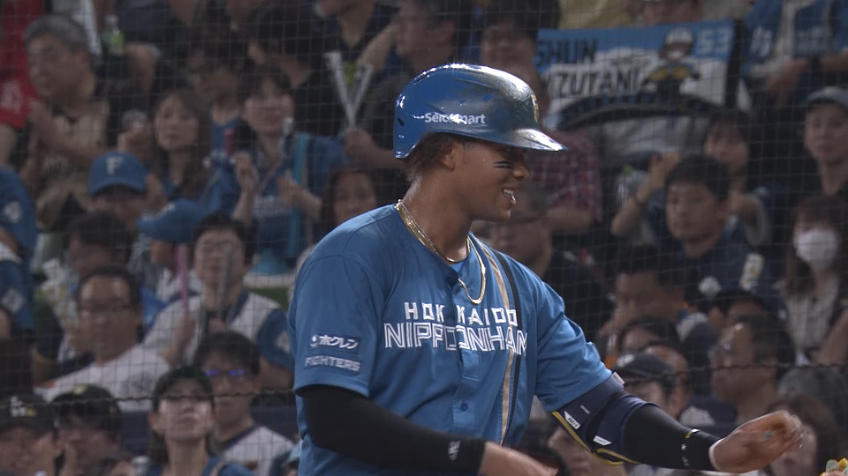 3回表・F水谷瞬 ライトへのタイムリーヒットで点差を広げる!!